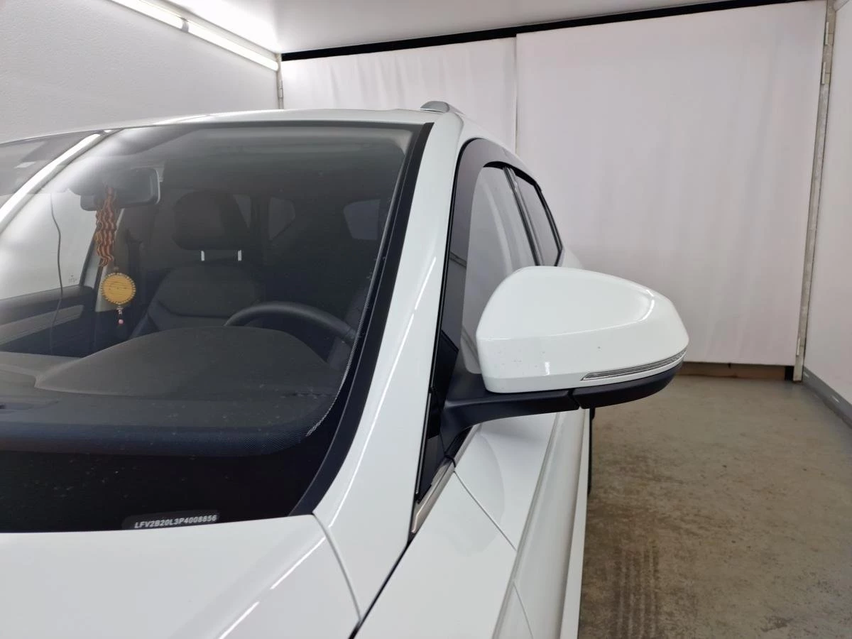 Дефлекторы окон 2D 8 шт для Jetta VS5