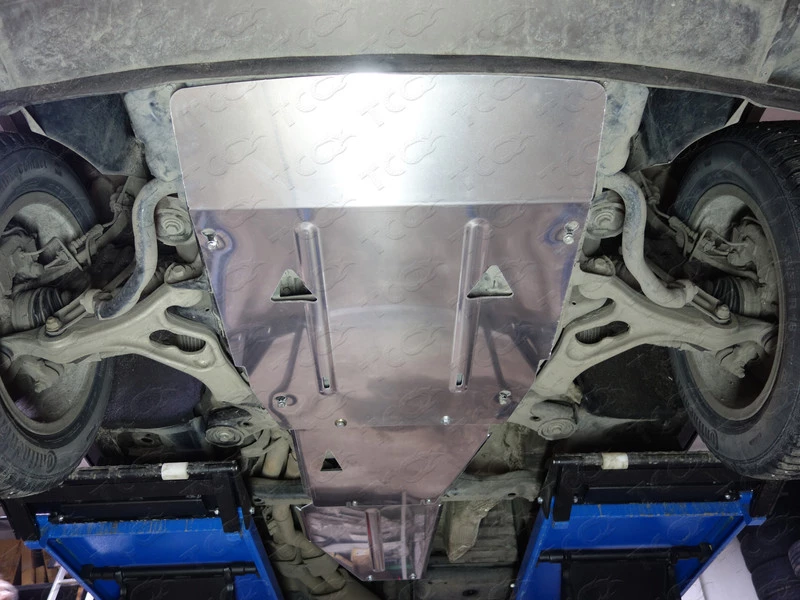 Защита картера для Volkswagen Touareg II Рестайлинг