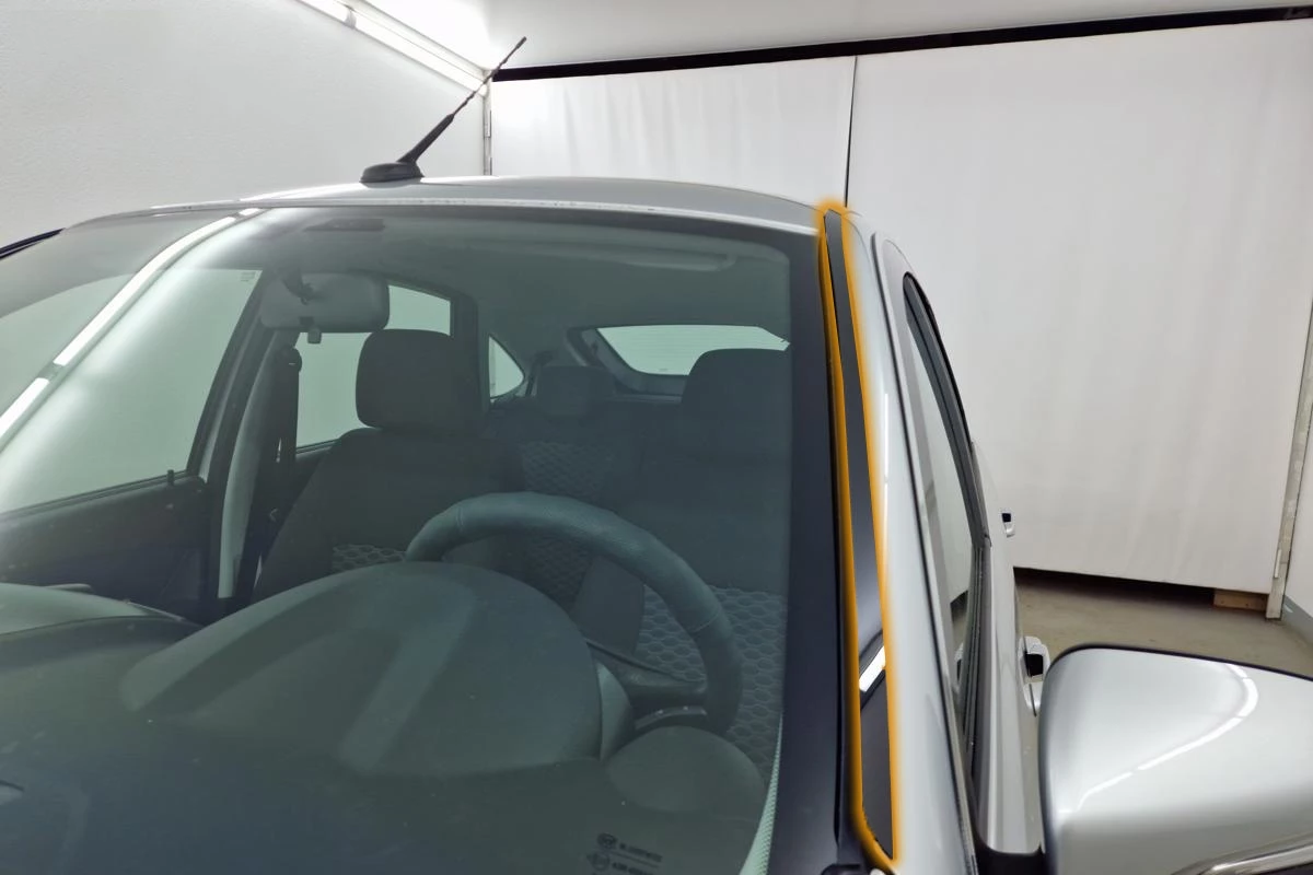 Водосток лобового стекла Премиум для LADA (ВАЗ) Granta I