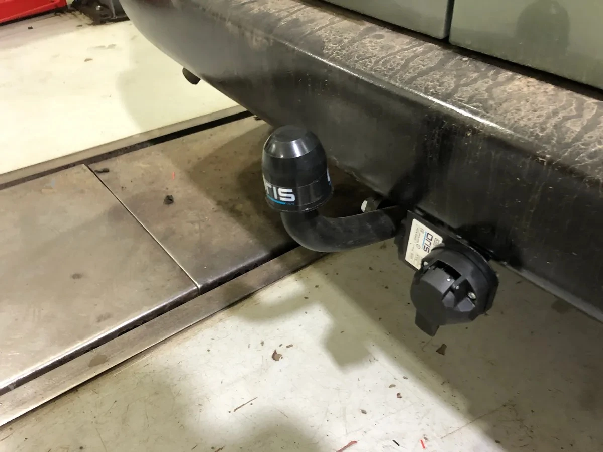 Фаркоп Oris c типом шара A для Citroen Berlingo II Рестайлинг