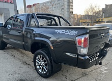 Защитные дуги под трехсекционную крышку с покрытием "раптор" d76 мм для Toyota Tacoma III