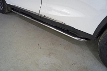 Пороги овальные гнутые с накладкой 75х42 мм для Geely Monjaro I Рестайлинг