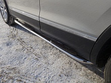 Пороги овальные гнутые с накладкой 75х42 мм для Volkswagen Tiguan II