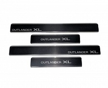 Накладки на пороги нержавеющая сталь под карбон 4шт. для Mitsubishi Outlander II Рестайлинг