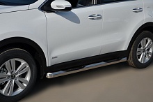 Пороги труба с проступью d76 мм для Kia Sportage III Рестайлинг