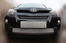 Комплект сеток chrome верх и низ для Toyota Urban Cruiser