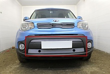 Защитная сетка радиатора низ 2 части с парктроником для Kia Soul II Рестайлинг