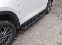 Пороги алюминиевые "Slim Line Black" 1720 мм для Mazda CX-5 II Рестайлинг