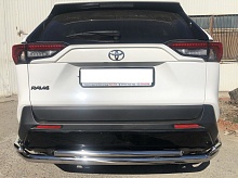 Защита заднего бампера угловая большая d60/42/42 мм для Toyota RAV4 V (XA50)