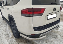 Защита заднего бампера угловая d76 мм для Toyota Land Cruiser 300 Series