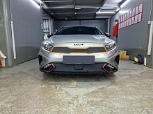 Зимняя заглушка радиатора к съемной сетке верх для Kia K3 II Рестайлинг