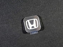 Заглушка на фаркоп с логотипом Honda для Honda CR-V V